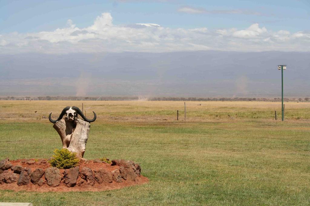 Ol Tukai Lodge Amboseli Extérieur photo