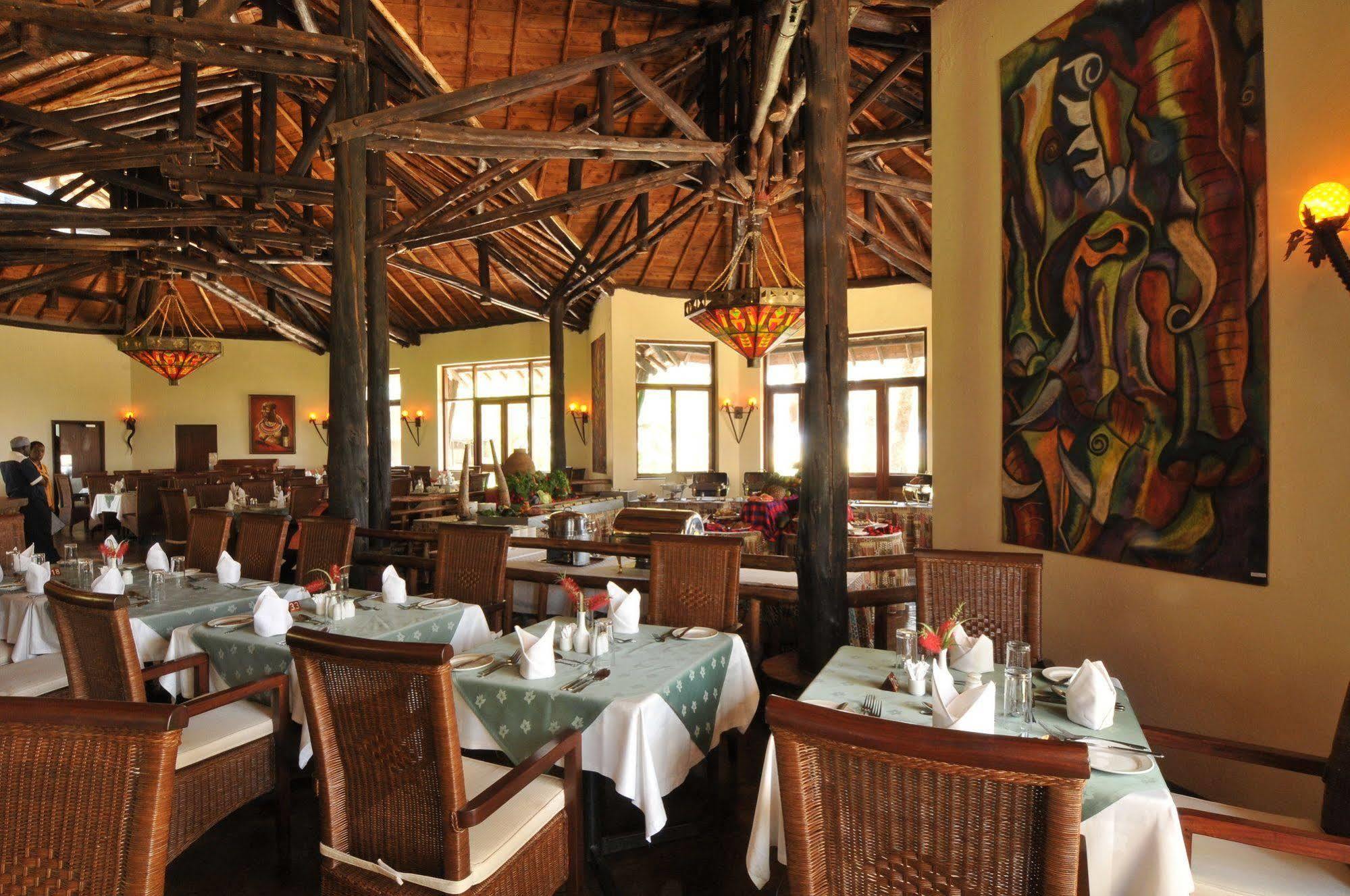 Ol Tukai Lodge Amboseli Extérieur photo